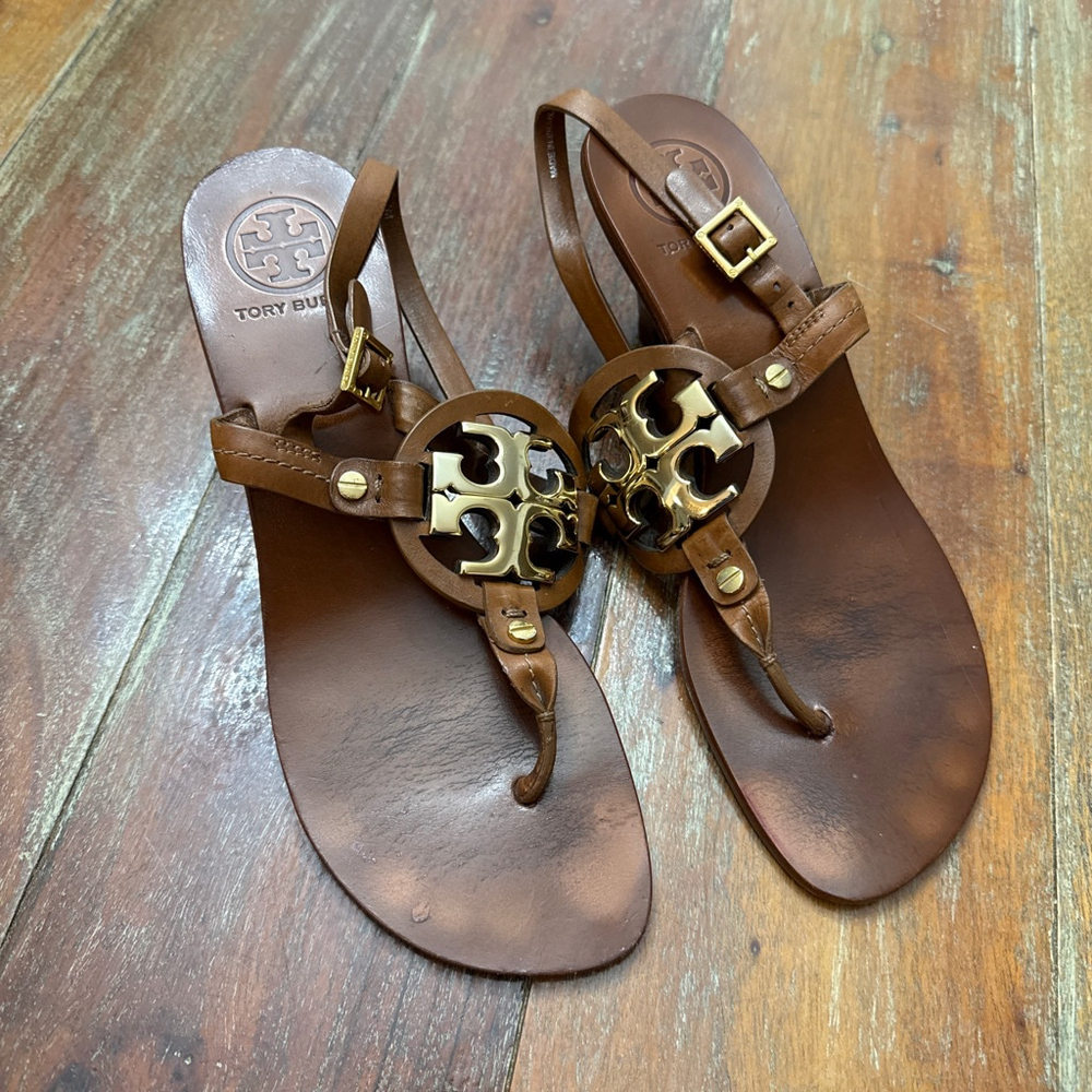 Tory Burch Brown Leather Logo Thong Sandals with Gold Emblems